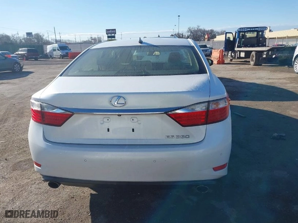 2015 Lexus ES 350 with VIN JTHBK1GG3F2186186, listed as a IAAI auction lot 41553860 with 97,224 mi miles. Bid and sale history available at carsss.com. Image 16.