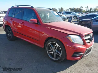 2014 Mercedes-Benz GLK-Class GLK 350 with VIN WDCGG8JB2EG296740, listed as a IAAI auction lot 41333413 with 131,091 mi miles. Bid and sale history available at carsss.com. Image 1.