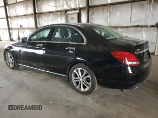 2016 Mercedes-Benz C 300 z VIN 55SWF4JB0GU165508, wystawiony jako Copart lot #58402445 z przebiegiem 183 052 mil mil oraz Czysty tytuł • Clean title. Historia ofert i sprzedaży dostępna na DreamBid. Obrazek 2.