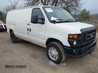 2009 Ford Econoline Cargo z VIN 1FTNE24W19DA41714, wystawiony jako IAAI lot #40910548 z przebiegiem 179 157 mil mil oraz . Historia ofert i sprzedaży dostępna na DreamBid. Obrazek 1.