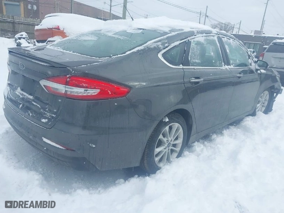 2020 Ford Fusion Plug-In Hybrid Titanium with VIN 3FA6P0SU7LR228092, listed as a IAAI auction lot 41565046 with 0 mi miles. Bid and sale history available at carsss.com. Image 4.