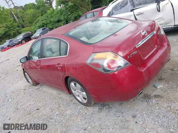 2007 Nissan Altima 2.5 with VIN 1N4AL21E37C128426, listed as a IAAI auction lot 39461734 with 228,067 mi miles. Bid and sale history available at carsss.com. Image 3.