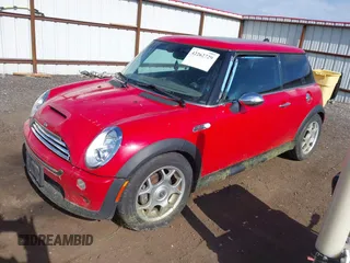 2005 MINI Hardtop S with VIN WMWRE33475TG95480, listed as a IAAI auction lot 42262729 with 148,893 mi miles and . Bid and sale history available at DreamBid. Image 2.
