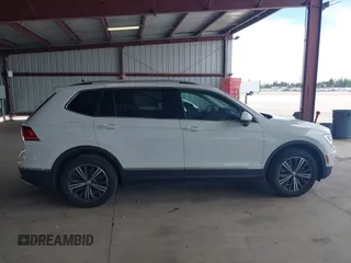2019 Volkswagen Tiguan SE with VIN 3VV3B7AXXKM055925, listed as a IAAI auction lot 42019778 with 75,654 mi miles and . Bid and sale history available at DreamBid. Image 13.