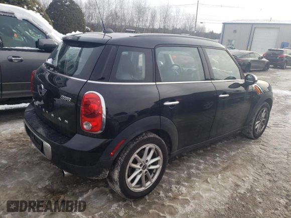 2015 MINI Countryman with VIN WMWZB3C53FWR44405, listed as a Copart auction lot 45107855 with 72,124 mi miles and Clean Title. Bid and sale history available at DreamBid. Image 3.