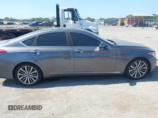 2015 Hyundai Genesis 5.0L with VIN KMHGN4JF4FU024633, listed as a IAAI auction lot 42187544 with 185,178 mi miles. Bid and sale history available at carsss.com. Image 13.