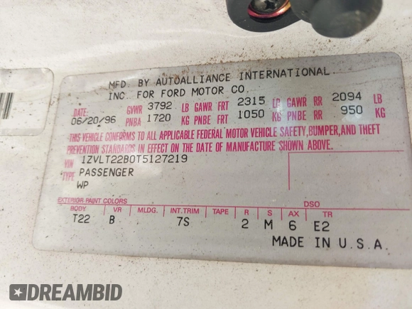 1996 Ford Probe z VIN 1ZVLT22B0T5127219, wystawiony jako IAAI lot #42279311 z przebiegiem 123 290 mil mil oraz . Historia ofert i sprzedaży dostępna na DreamBid. Obrazek 9.