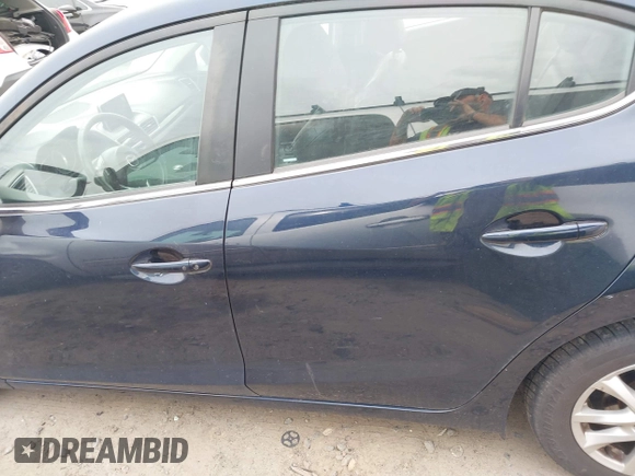 2014 Mazda 3 i Grand Touring with VIN JM1BM1M77E1133477, listed as a IAAI auction lot 41861051 with 124,377 mi miles and . Bid and sale history available at DreamBid. Image 15.