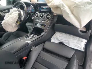 2021 Mercedes-Benz C 300 z VIN W1KWJ8DB3MG089339, wystawiony jako Copart lot #76205524 z przebiegiem 49 064 mil mil oraz Szkoda całkowita • Salvage title. Historia ofert i sprzedaży dostępna na DreamBid. Obrazek 8.