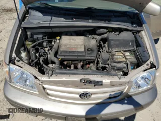 2003 Toyota Sienna LE with VIN 4T3ZF13C83U511540, listed as a Copart auction lot 70905154 with 327,206 mi miles and Salvage Title. Bid and sale history available at carsss.com. Image 14.