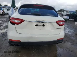2017 Maserati Levante with VIN ZN661XUAXHX250088, listed as a Copart auction lot 40583294 with 26,317 mi miles. Bid and sale history available at carsss.com. Image 6.