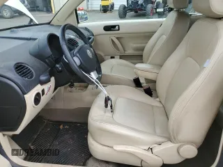 2008 Volkswagen Beetle SE с VIN 3VWRF31Y08M404756, выставлен на аукционе Copart как лот 72099234 с пробегом 121 010 миль миль и Чистый • Clean title. История ставок и продаж доступна на DreamBid. Изображение 7.