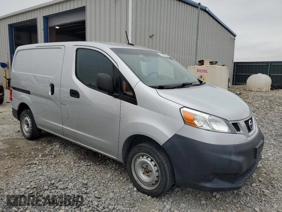 2015 Nissan NV200 SV with VIN 3N6CM0KN0FK721251, listed as a Copart auction lot 55349355 with 108,806 mi miles and Clean Title. Bid and sale history available at carsss.com. Image 4.