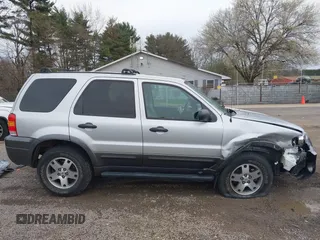 2005 Ford Escape XLT с VIN 1FMYU93125KD27166, выставлен на аукционе IAAI как лот 41892715 с пробегом 59 067 миль миль и . История ставок и продаж доступна на DreamBid. Изображение 14.