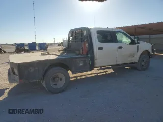 2019 Ford F-350 XL z VIN 1FT8W3DT6KEF79816, wystawiony jako Copart lot #47285925 z przebiegiem 177 503 mil mil oraz Tytuł czysty. Historia ofert i sprzedaży dostępna na DreamBid. Obrazek 3.