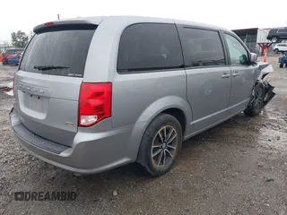 2018 Dodge Grand Caravan SE Plus with VIN 2C4RDGBG0JR202679, listed as a IAAI auction lot 40861837 with 133,046 mi miles and . Bid and sale history available at DreamBid. Image 4.