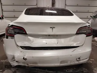 2018 Tesla Model 3 Long Range Battery with VIN 5YJ3E1EA8JF154738, listed as a IAAI auction lot 41013807 with 115,488 mi miles and . Bid and sale history available at DreamBid. Image 21.