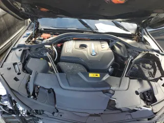 2017 BMW 7 Series 740e xDrive iPerformance with VIN WBA7J2C33HG497977, listed as a Copart auction lot 37351114 with 0 mi miles. Bid and sale history available at carsss.com. Image 11.