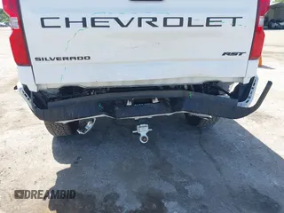 2024 Chevrolet Silverado 1500 RST with VIN 1GCUDEED0RZ147166, listed as a IAAI auction lot 42017050 with 28,860 mi miles. Bid and sale history available at carsss.com. Image 6.
