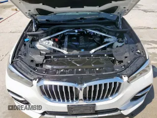 2022 BMW X5 xDrive40i with VIN 5UXCR6C0XN9K68069, listed as a Copart auction lot 52612385 with Not provided miles and Clean title. Bid and sale history available at DreamBid. Image 12.