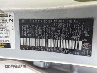 2006 Toyota Matrix STD z VIN 2T1KR32E06C589607, wystawiony jako IAAI lot #42040471 z przebiegiem 244 600 mil mil oraz . Historia ofert i sprzedaży dostępna na DreamBid. Obrazek 9.