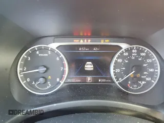 2020 Nissan Sentra SR with VIN 3N1AB8DV3LY261882, listed as a Copart auction lot 49199405 with 39,222 mi miles and Salvage Title. Bid and sale history available at DreamBid. Image 9.