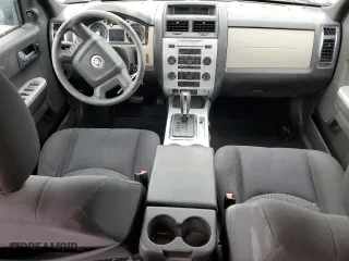 2008 Mercury Mariner with VIN 4M2CU81Z68KJ20361, listed as a Copart auction lot 82419944 with 105,322 mi miles and Clean Title. Bid and sale history available at carsss.com. Image 8.