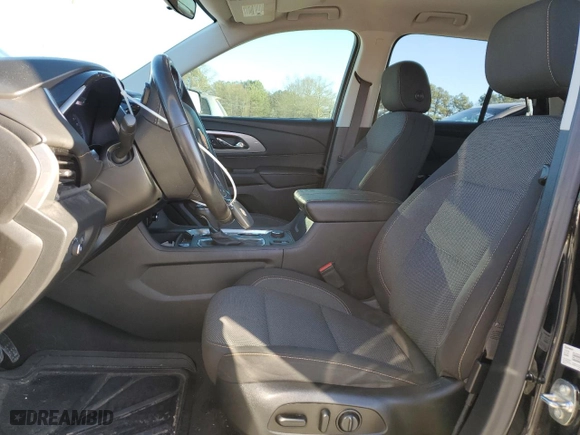 2020 Chevrolet Traverse LT Cloth with VIN 1GNERGKW0LJ155871, listed as a Copart auction lot 48145935 with 90,940 mi miles and Salvage Title. Bid and sale history available at carsss.com. Image 7.