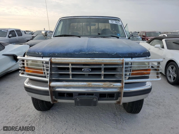 1997 Ford F-250 HD with VIN 1FTHX26F7VEB82053, listed as a Copart auction lot 75110624 with 0 mi miles and Non Repairable. Bid and sale history available at carsss.com. Image 5.
