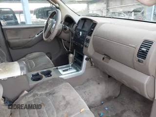 2008 Nissan Pathfinder S with VIN 5N1AR18U98C631956, listed as a IAAI auction lot 41193987 with 172,596 mi miles. Bid and sale history available at carsss.com. Image 5.