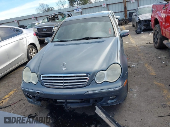2007 Mercedes-Benz C 280 Luxury with VIN WDBRF54H27A950575, listed as a IAAI auction lot 41640162 with 120,000 mi miles and . Bid and sale history available at DreamBid. Image 12.