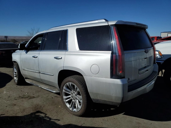 2018 Cadillac Escalade Premium Luxury with VIN 1GYS4CKJ0JR160293, listed as a Copart auction lot 88935895 with 99,035 mi miles and Salvage Title. Bid and sale history available at carsss.com. Image 2.