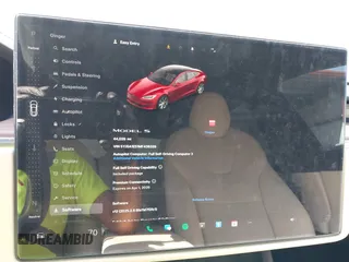 2021 Tesla Model S Long Range z VIN 5YJSA1E51MF436329, wystawiony jako IAAI lot #41918018 z przebiegiem 44 029 mil mil oraz . Historia ofert i sprzedaży dostępna na DreamBid. Obrazek 18.