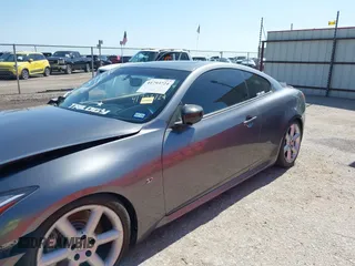 2014 Infiniti Q60 Journey z VIN JN1CV6EK1EM110800, wystawiony jako IAAI lot #41793724 z przebiegiem 134 408 mil mil oraz . Historia ofert i sprzedaży dostępna na DreamBid. Obrazek 15.