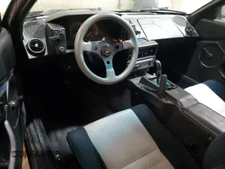 1986 Toyota MR2 z VIN JT2AW15C6G0076546, wystawiony jako Copart lot #73481234 z przebiegiem 148 909 mil mil oraz Szkody całkowita. Historia ofert i sprzedaży dostępna na DreamBid. Obrazek 8.