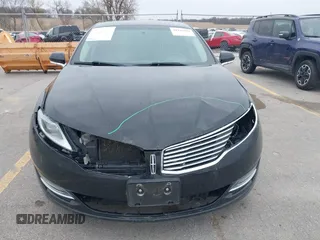 2016 Lincoln MKZ with VIN 3LN6L2J9XGR606387, listed as a IAAI auction lot 41943092 with 183,194 mi miles and . Bid and sale history available at DreamBid. Image 12.