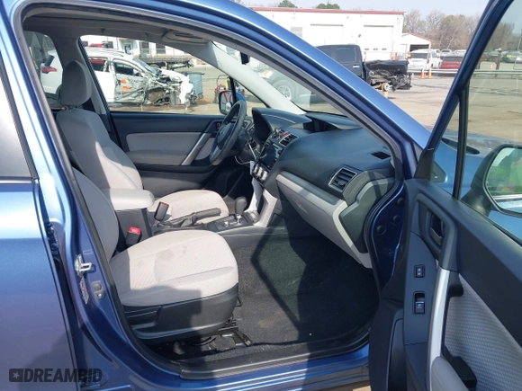 2017 Subaru Forester Premium with VIN JF2SJAEC4HH417442, listed as a IAAI auction lot 41790152 with 122,972 mi miles. Bid and sale history available at carsss.com. Image 5.