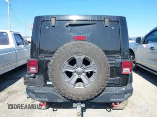 2017 Jeep Wrangler Unlimited Rubicon Recon с VIN 1C4HJWFG0HL737779, выставлен на аукционе IAAI как лот 41396395 с пробегом 125 845 миль миль и . История ставок и продаж доступна на DreamBid. Изображение 16.