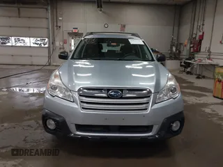 2014 Subaru Outback 2.5i with VIN 4S4BRCAC0E3322986, listed as a IAAI auction lot 41813358 with 96,936 mi miles. Bid and sale history available at carsss.com. Image 12.