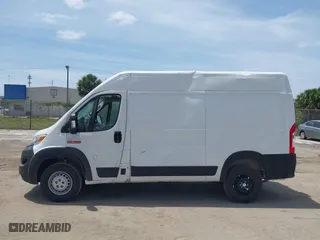 2025 Ram ProMaster Cargo Van Tradesman with VIN 3C6LRVCG2SE513485, listed as a IAAI auction lot 42070229 with 5,030 mi miles. Bid and sale history available at carsss.com. Image 15.