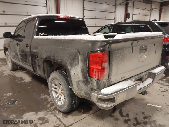 2016 Chevrolet Silverado 1500 LT with VIN 1GCRCREC8GZ137747, listed as a IAAI auction lot 41235393 with 158,487 mi miles. Bid and sale history available at carsss.com. Image 3.