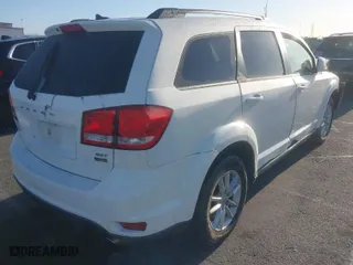 2017 Dodge Journey SXT with VIN 3C4PDCBG6HT511581, listed as a IAAI auction lot 41958476 with 149,774 mi miles. Bid and sale history available at carsss.com. Image 4.