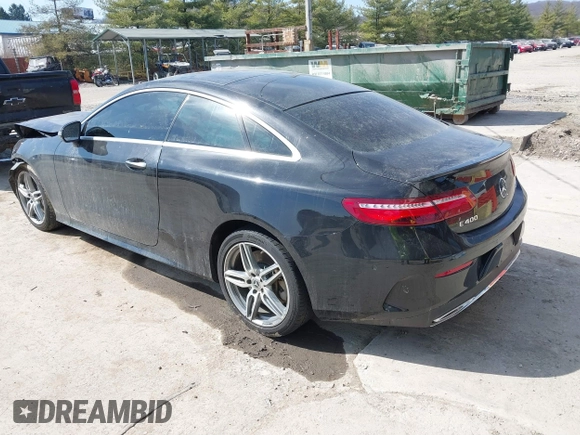 2018 Mercedes-Benz E 400 z VIN WDD1J6GBXJF013855, wystawiony jako IAAI lot #41776146 z przebiegiem 111 021 mil mil oraz . Historia ofert i sprzedaży dostępna na DreamBid. Obrazek 3.