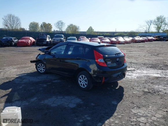2014 Hyundai Accent GS with VIN KMHCT5AE0EU189319, listed as a IAAI auction lot 41985071 with 72,633 mi miles. Bid and sale history available at carsss.com. Image 3.