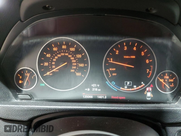 2016 BMW 3 Series 320i xDrive with VIN WBA8A3C5XGK688609, listed as a Copart auction lot 45918235 with 135,066 mi miles and Salvage Title. Bid and sale history available at DreamBid. Image 9.