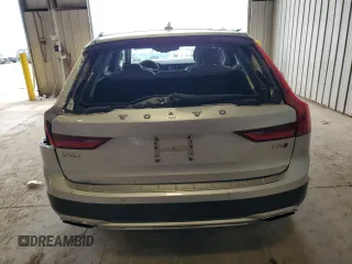 2018 Volvo V90 z VIN YV4102NK9J1024347, wystawiony jako Copart lot #50241234 z przebiegiem 35 284 mil mil oraz . Historia ofert i sprzedaży dostępna na DreamBid. Obrazek 6.