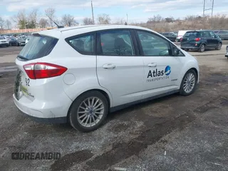 2013 Ford C-Max SE with VIN 1FADP5AU0DL516008, listed as a IAAI auction lot 41536951 with 209,923 mi miles. Bid and sale history available at carsss.com. Image 4.