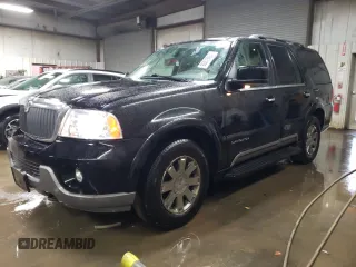 2004 Lincoln Navigator Luxury with VIN 5LMFU28R74LJ40461, listed as a Copart auction lot 86519864 with 287,264 mi miles and Salvage Title. Bid and sale history available at carsss.com. Image 1.