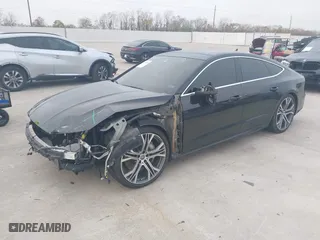 2019 Audi A7 Prestige with VIN WAUV2AF20KN130541, listed as a IAAI auction lot 41148193 with 54,323 mi miles. Bid and sale history available at carsss.com. Image 2.