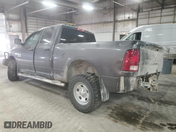 2016 Ram 1500 Tradesman z VIN 1C6RR7FM7GS311592, wystawiony jako Copart lot #46991055 z przebiegiem 154 276 mil mil oraz Szkoda całkowita • Salvage title. Historia ofert i sprzedaży dostępna na DreamBid. Obrazek 2.